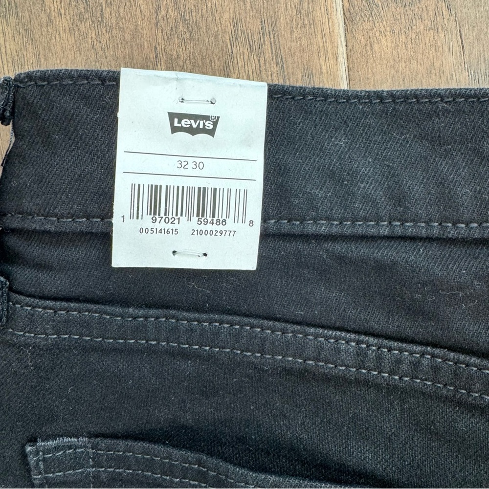 NWT! Men’s Levi's 514 Straight Black Jeans 32/30 - Picture 11 of 16